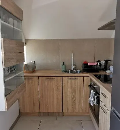 Klimatyczny Apartament Nr 8 Z Widokiem Na Gory Sowie Bielawa  Exterior foto